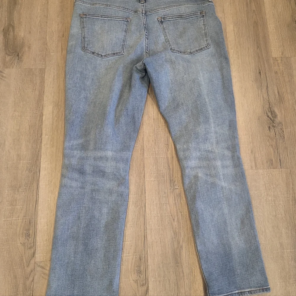 J Crew Jeans Womens Sz 30 Light Wash Distressed Straight Leg Denim Pants Stretch